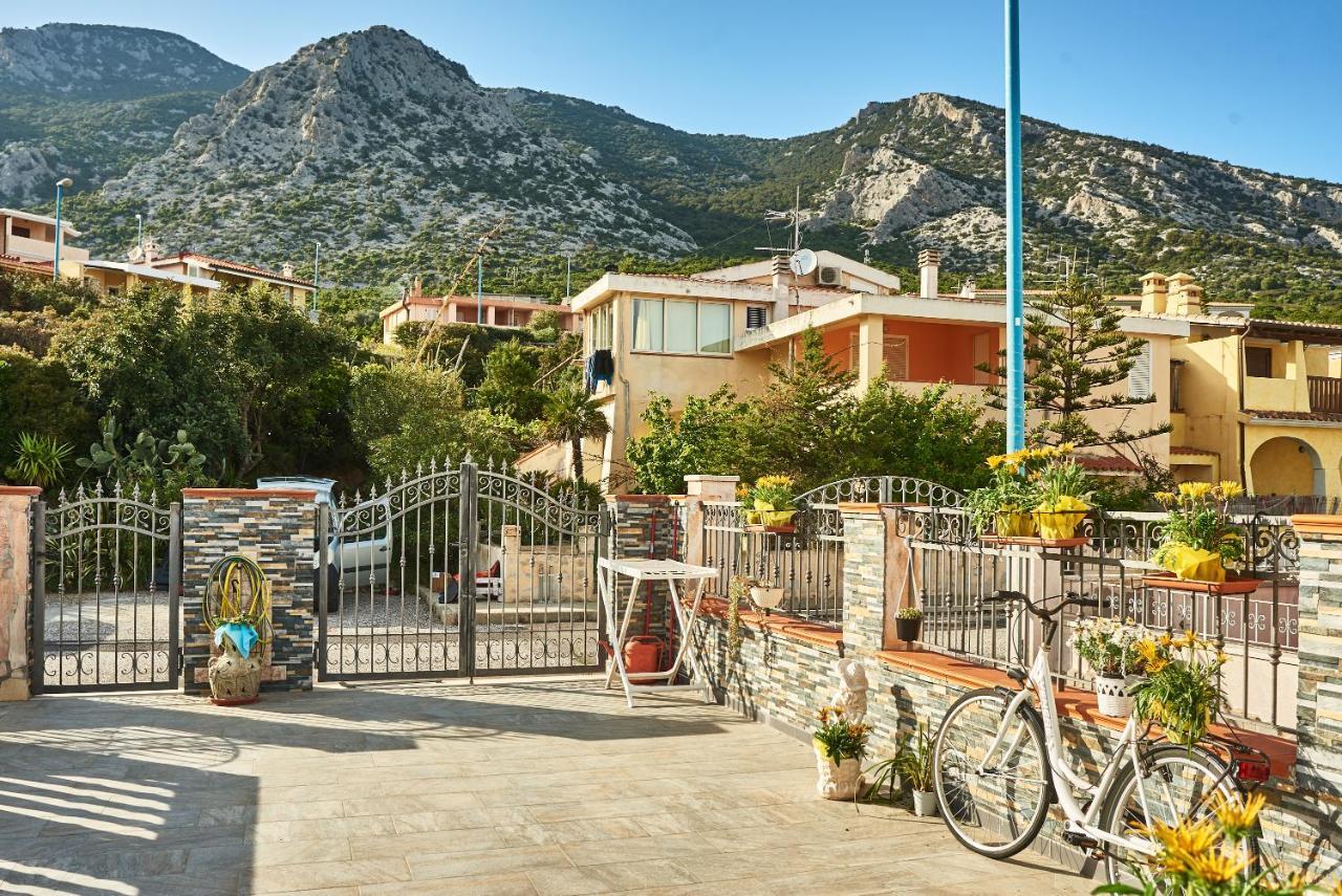 Villetta Vista Mare Кала-Гононе Экстерьер фото